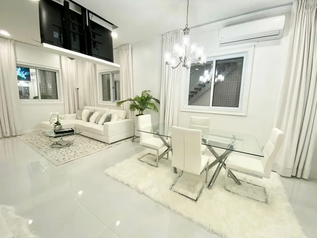 Forrest Drive Abaco BS