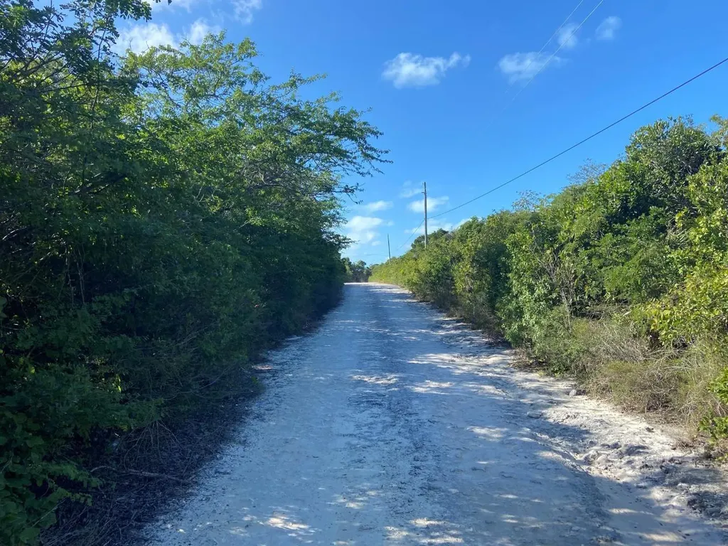Lobster Cay Road 11755 Exuma BS