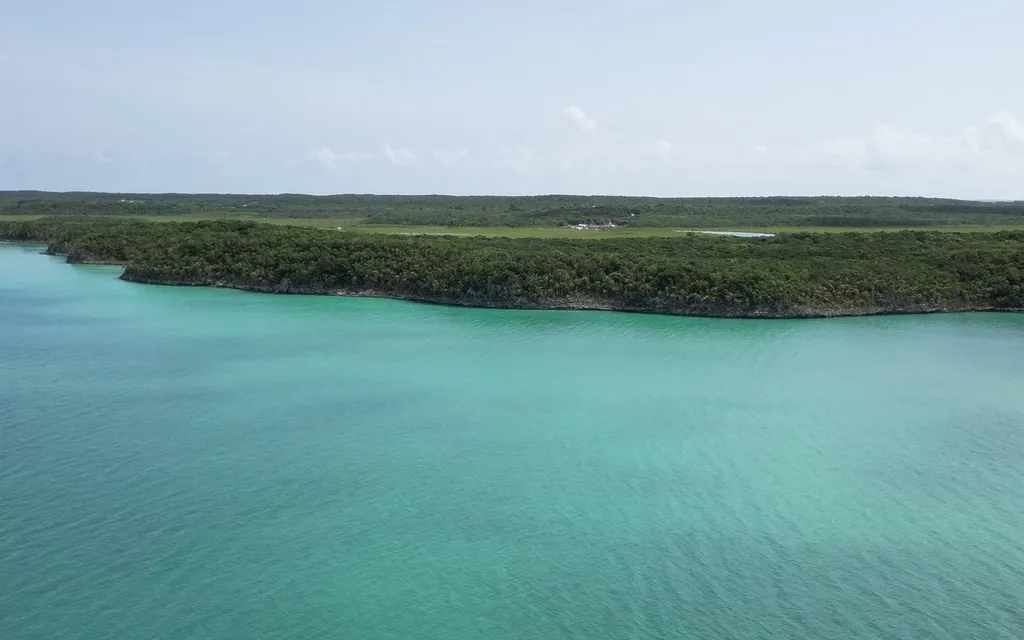 10 Acres, The Bluff Exuma BS