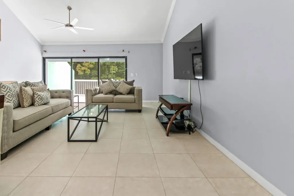 Winton Terrace New Providence Paradise Island BS