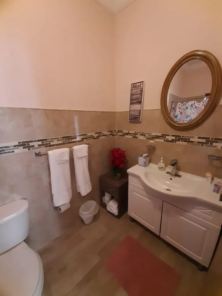 Dolphin Drive 17 New Providence Paradise Island BS