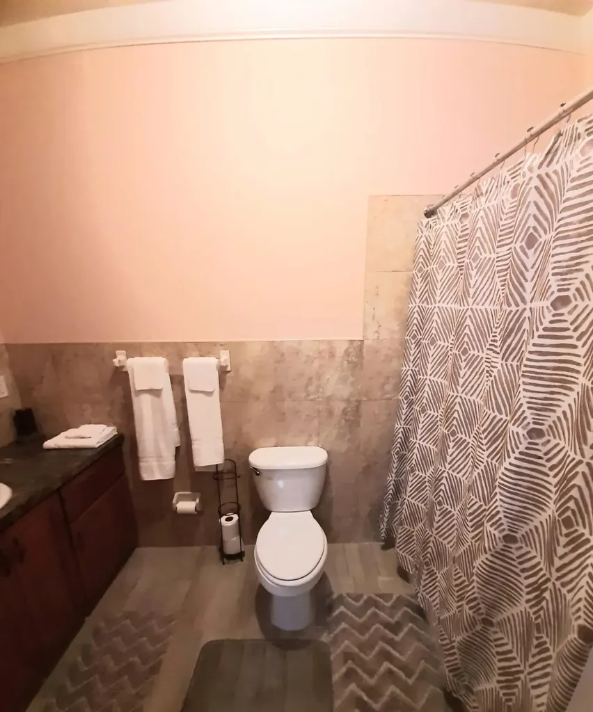 Dolphin Drive 17 New Providence Paradise Island BS