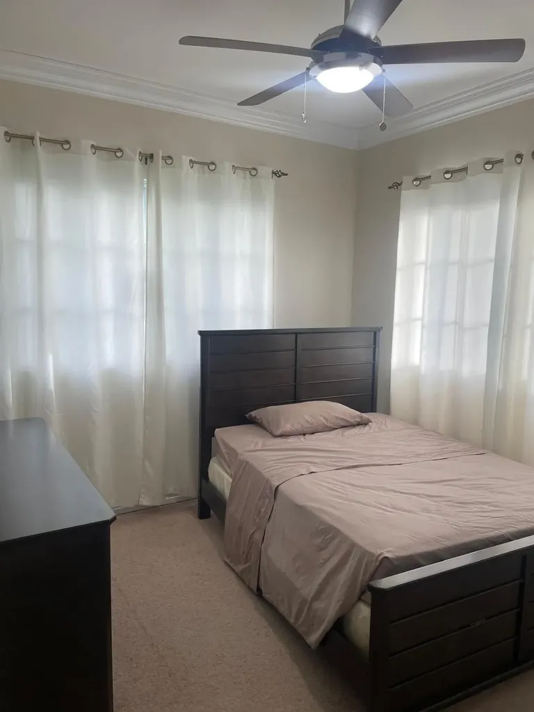 Dolphin Drive 17 New Providence Paradise Island BS