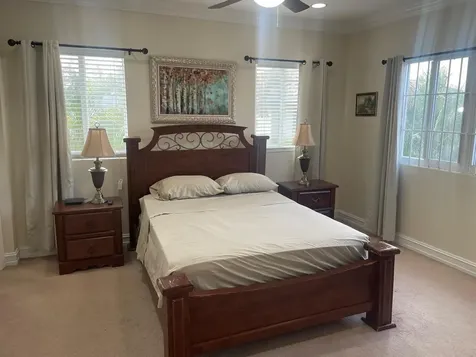 Dolphin Drive 17 New Providence Paradise Island BS