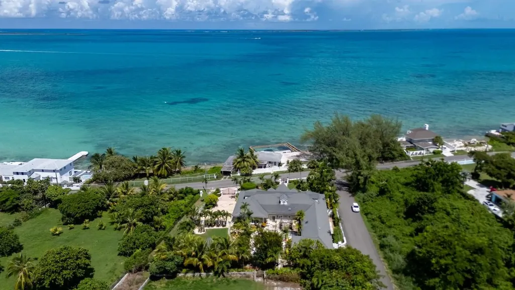 Lot 1a Winton Subdivision New Providence Paradise Island BS