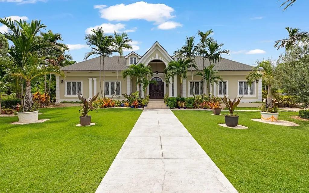 Lot 1a Winton Subdivision New Providence Paradise Island BS