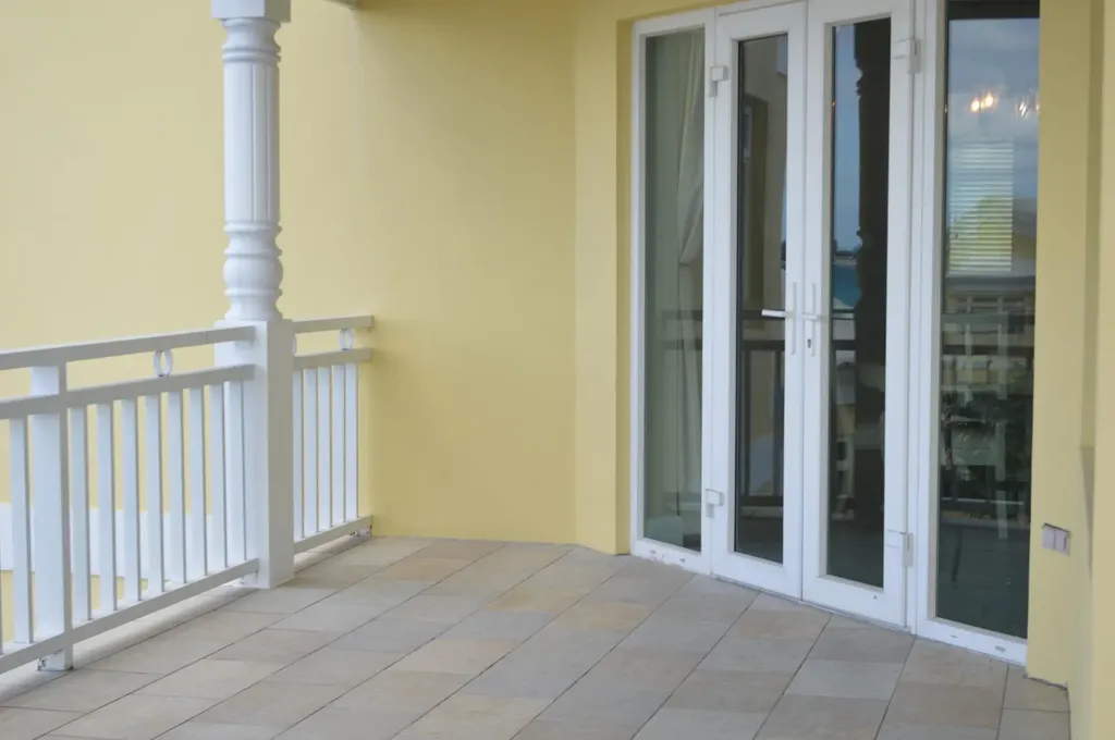 Cable Beach Bayroc New Providence Paradise Island BS