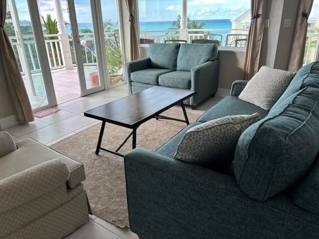 Cable Beach Bayroc New Providence Paradise Island BS