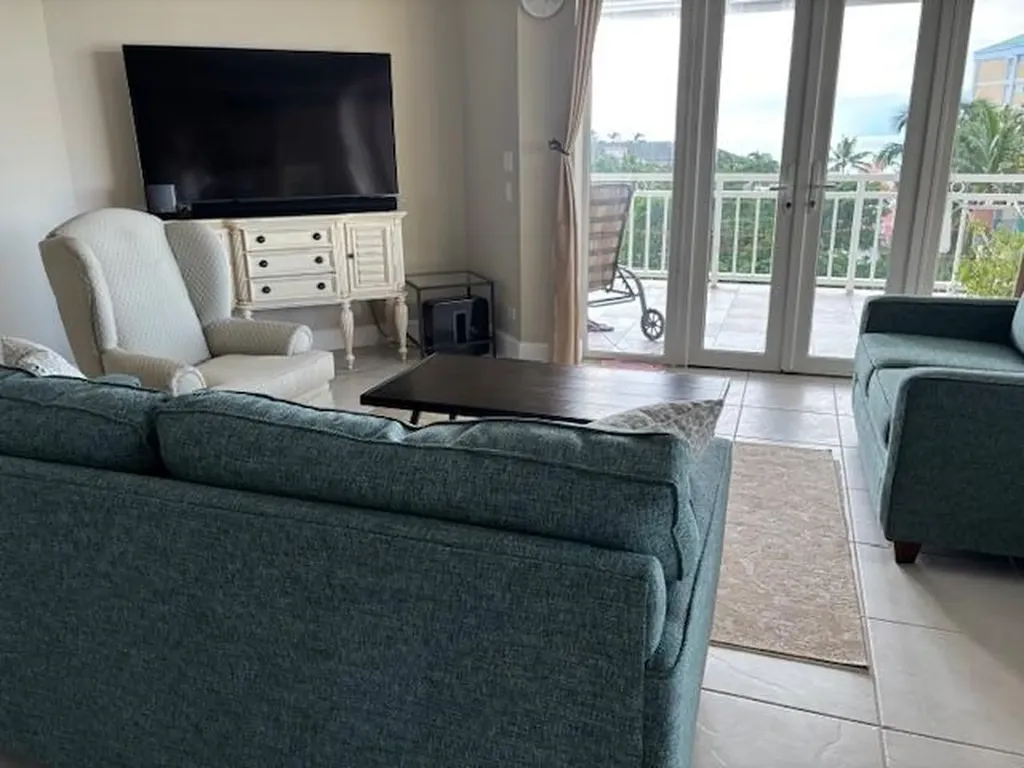 Cable Beach Bayroc New Providence Paradise Island BS