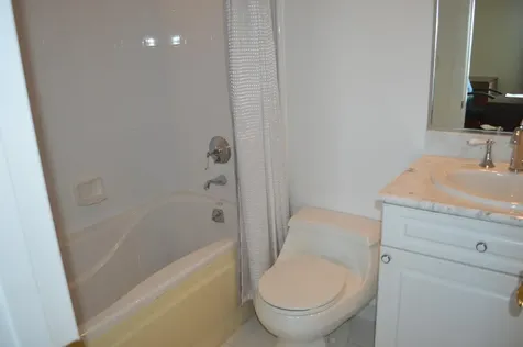 Cable Beach Bayroc New Providence Paradise Island BS