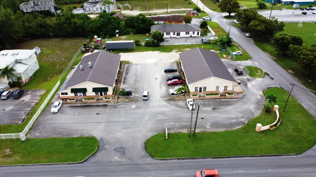 1b Fairfield Subdivision Grand Bahama Freeport BS