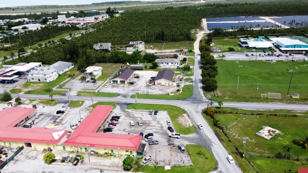 1b Fairfield Subdivision Grand Bahama Freeport BS