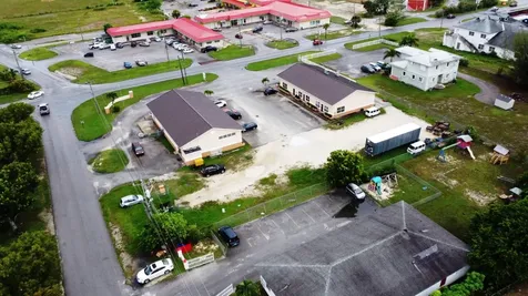 1b Fairfield Subdivision Grand Bahama Freeport BS