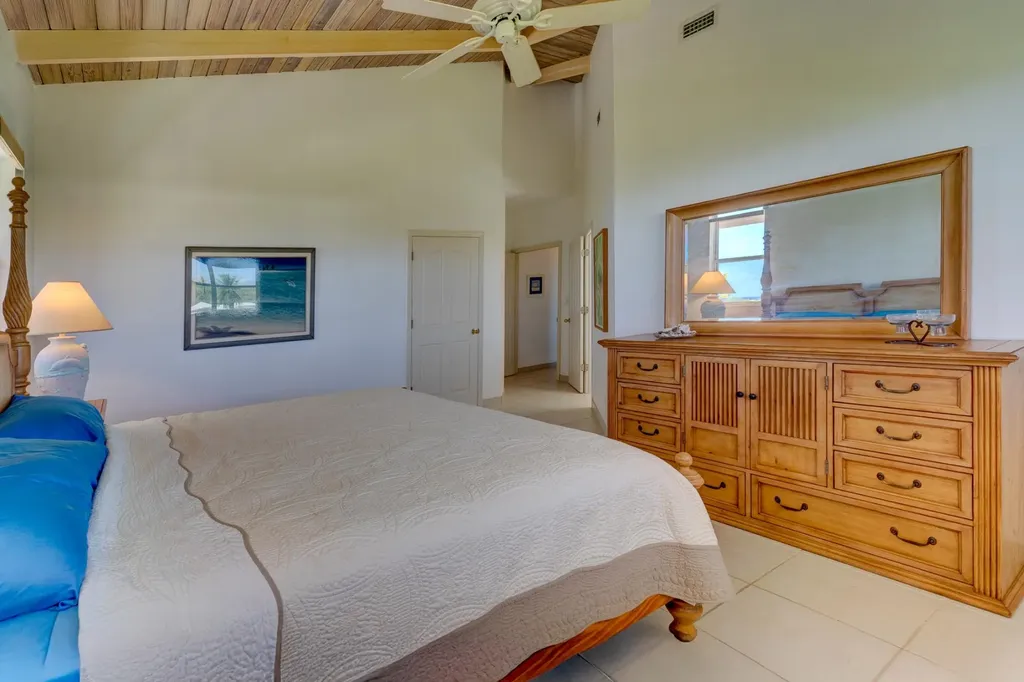 Columbus Landings 4 San Salvador BS