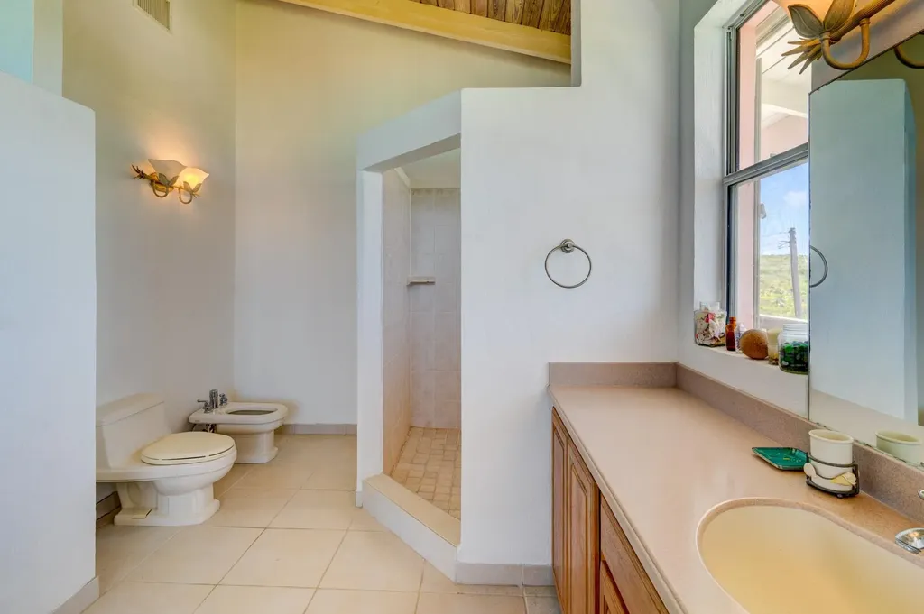 Columbus Landings 4 San Salvador BS