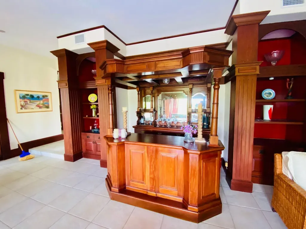 Bahamas Drive Colony Bay 26 & 27 Grand Bahama Freeport BS