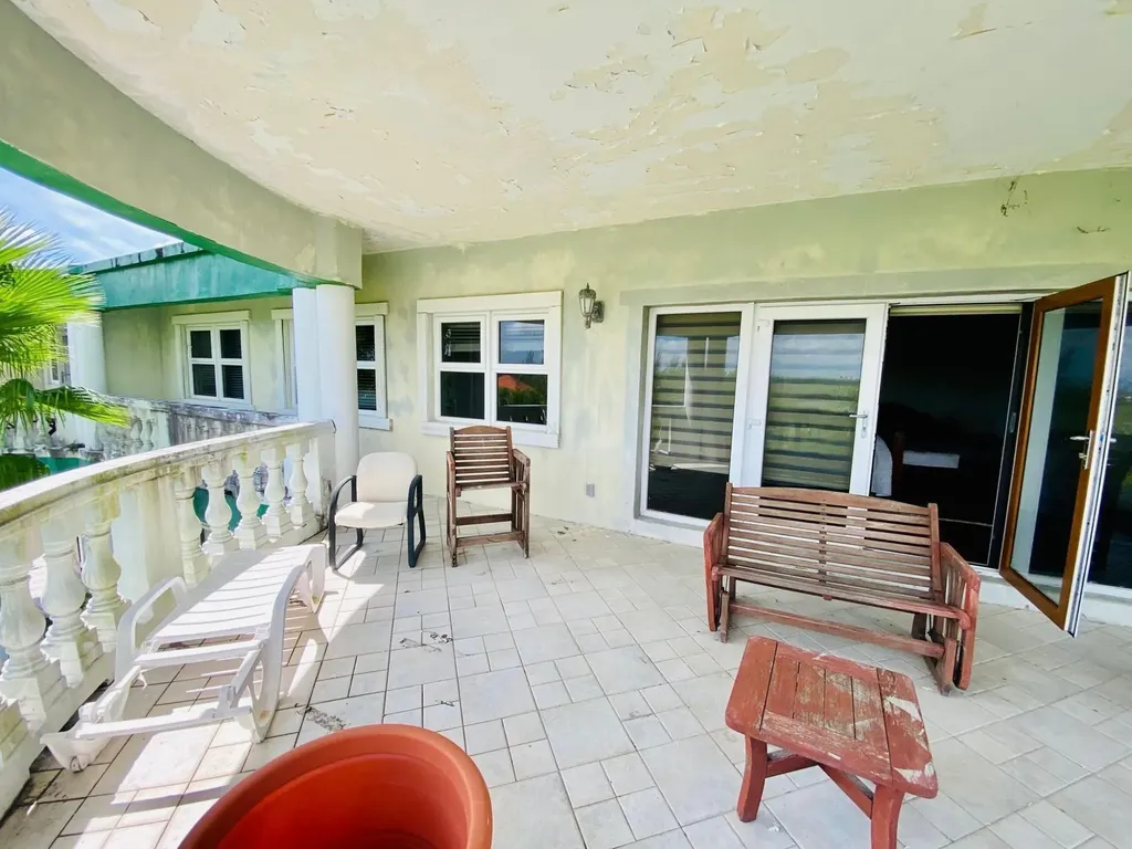 Bahamas Drive Colony Bay 26 & 27 Grand Bahama Freeport BS