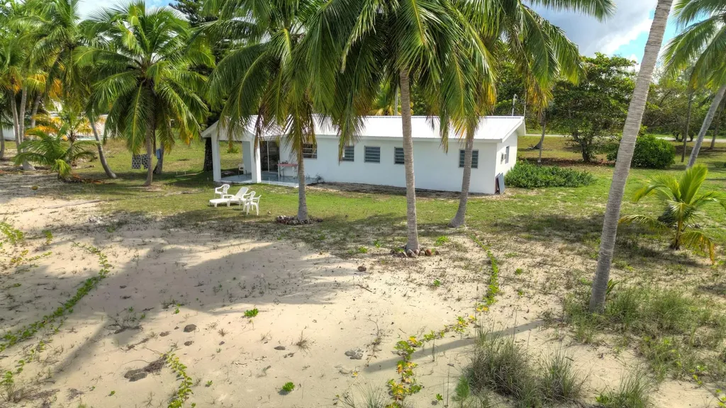 12, 12a & 13 Sandy Point Abaco BS