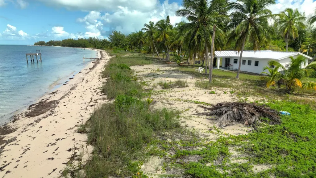 12, 12a & 13 Sandy Point Abaco BS