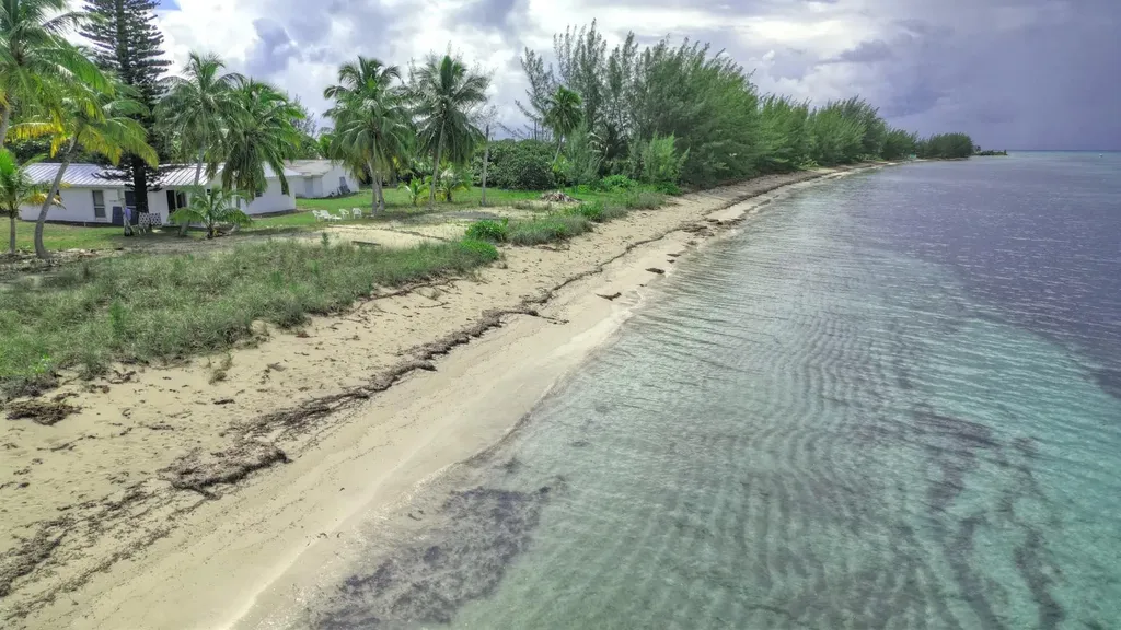 12, 12a & 13 Sandy Point Abaco BS