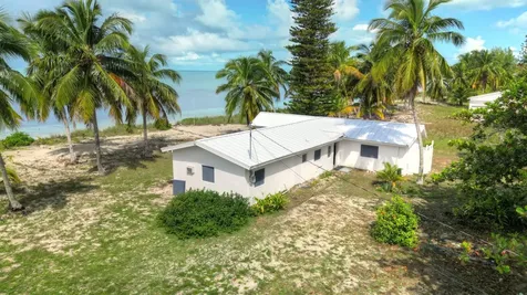 12, 12a & 13 Sandy Point Abaco BS