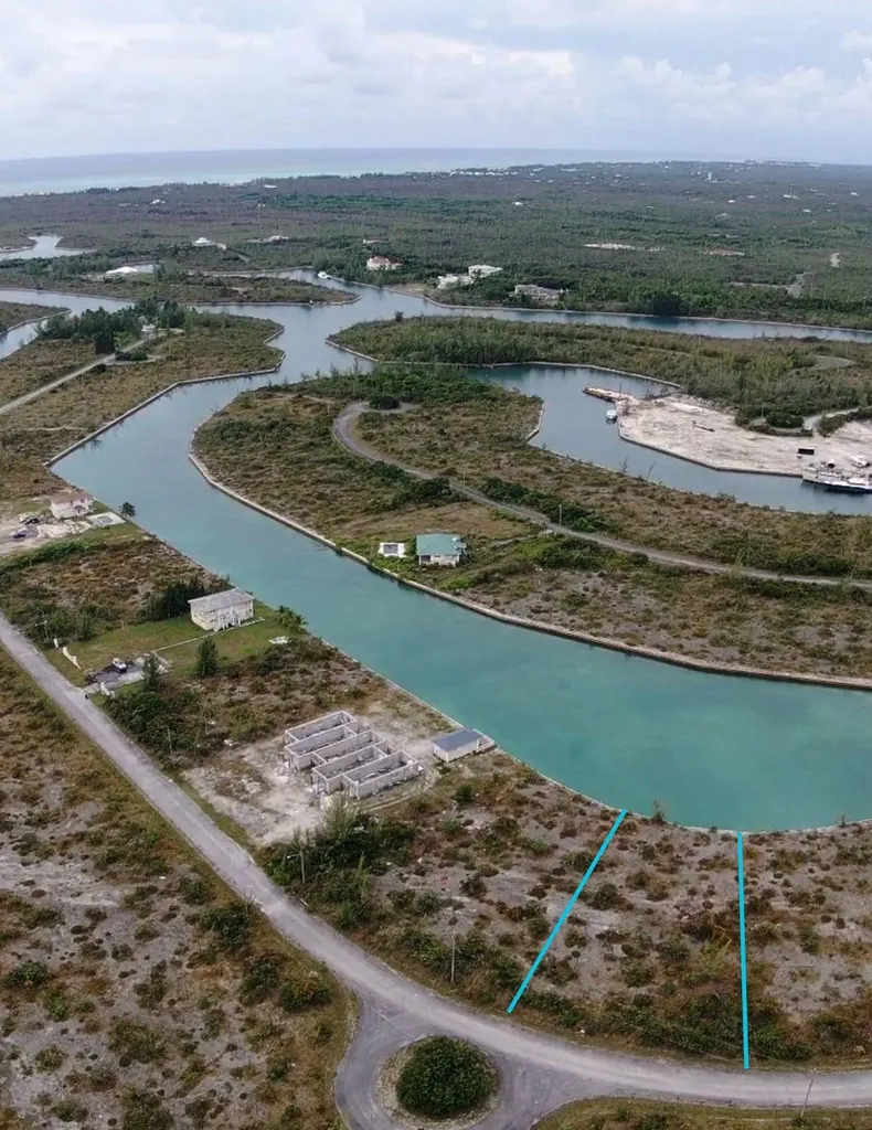 Breech Drive 28 Grand Bahama Freeport BS