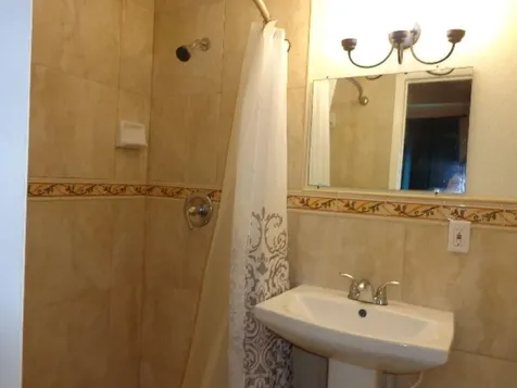 Midshipman Road 16 Grand Bahama Freeport BS