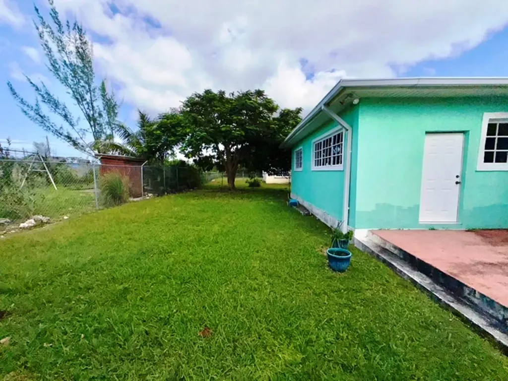 Ludford Road Rental Grand Bahama Freeport BS