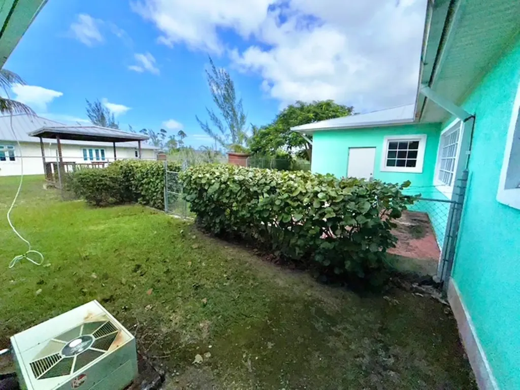 Ludford Road Rental Grand Bahama Freeport BS