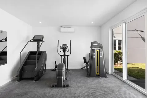 Villa Nova Studio Rental New Providence Paradise Island BS