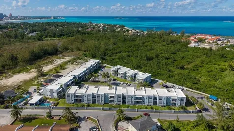 Villa Nova Studio Rental New Providence Paradise Island BS