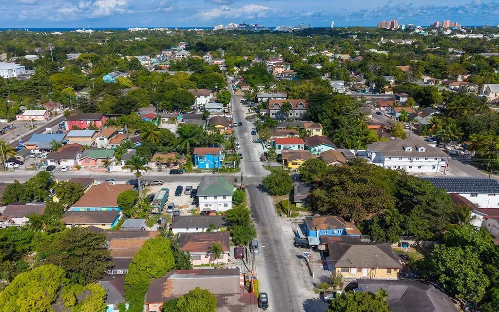 Triplex Englerston Subdivision New Providence Paradise Island BS