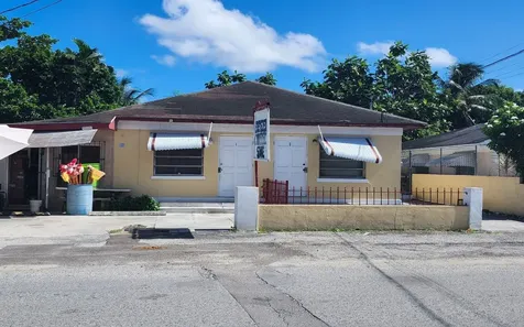 Triplex Englerston Subdivision New Providence Paradise Island BS