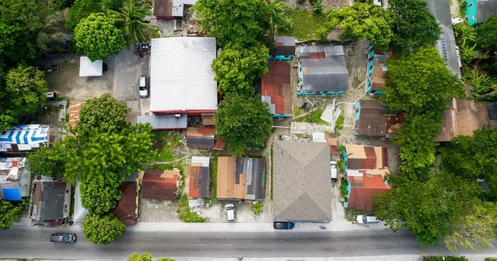 Gibbs Corner Multiplexes New Providence Paradise Island BS