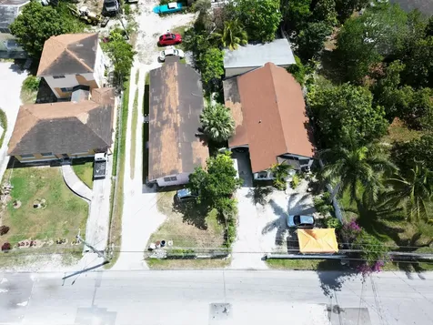Davis Street Duplex New Providence Paradise Island BS