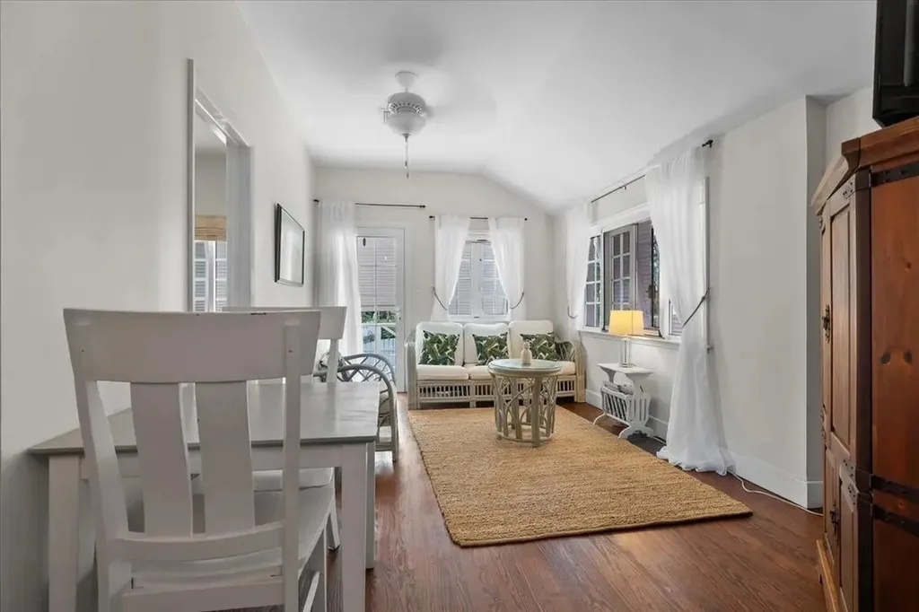 Sunset Drive New Providence Paradise Island BS