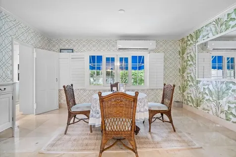 Sunset Drive New Providence Paradise Island BS