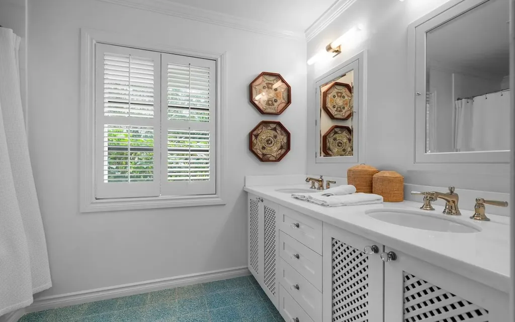 Chelsea Place Rental New Providence Paradise Island BS