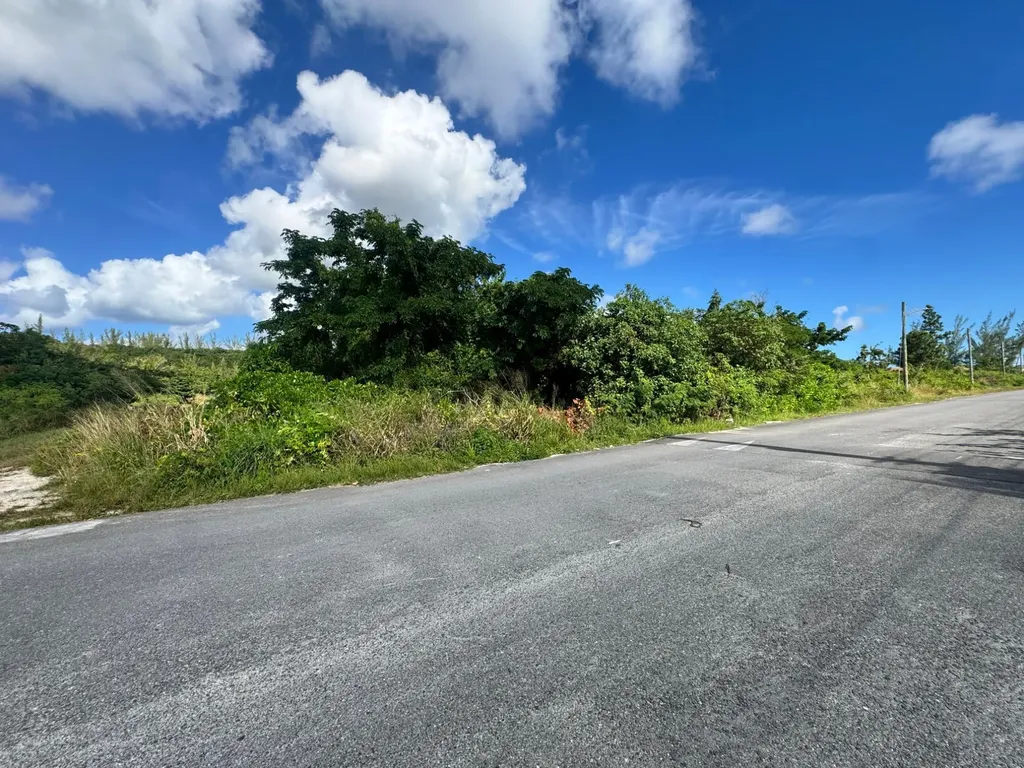 Lot #14 Granalm Estates New Providence Paradise Island BS