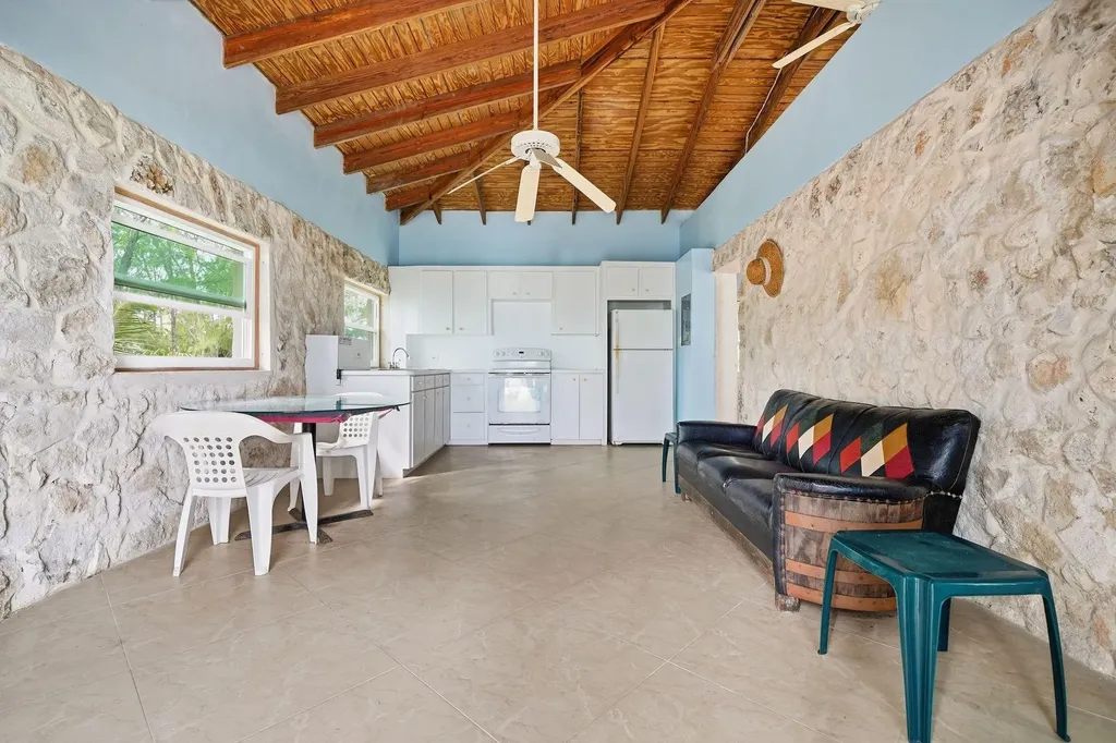 Timeless Stone Cottage Eleuthera BS