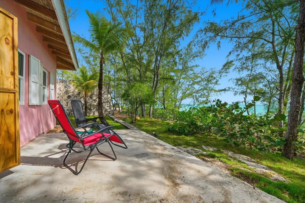 Timeless Stone Cottage Eleuthera BS