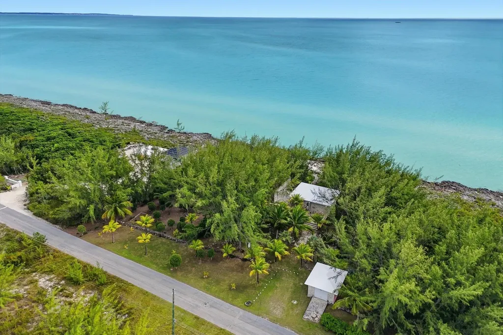 Timeless Stone Cottage Eleuthera BS