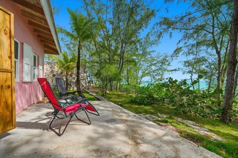 Timeless Stone Cottage Eleuthera BS