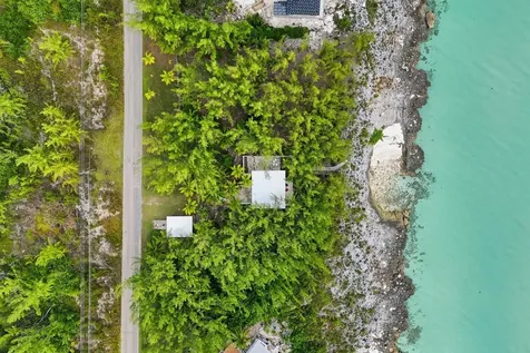 Timeless Stone Cottage Eleuthera BS