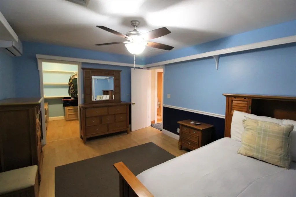 17/18 Abbey Court Grand Bahama Freeport BS