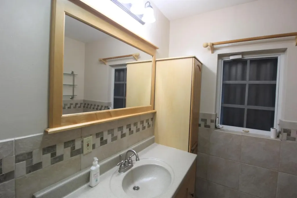 17/18 Abbey Court Grand Bahama Freeport BS