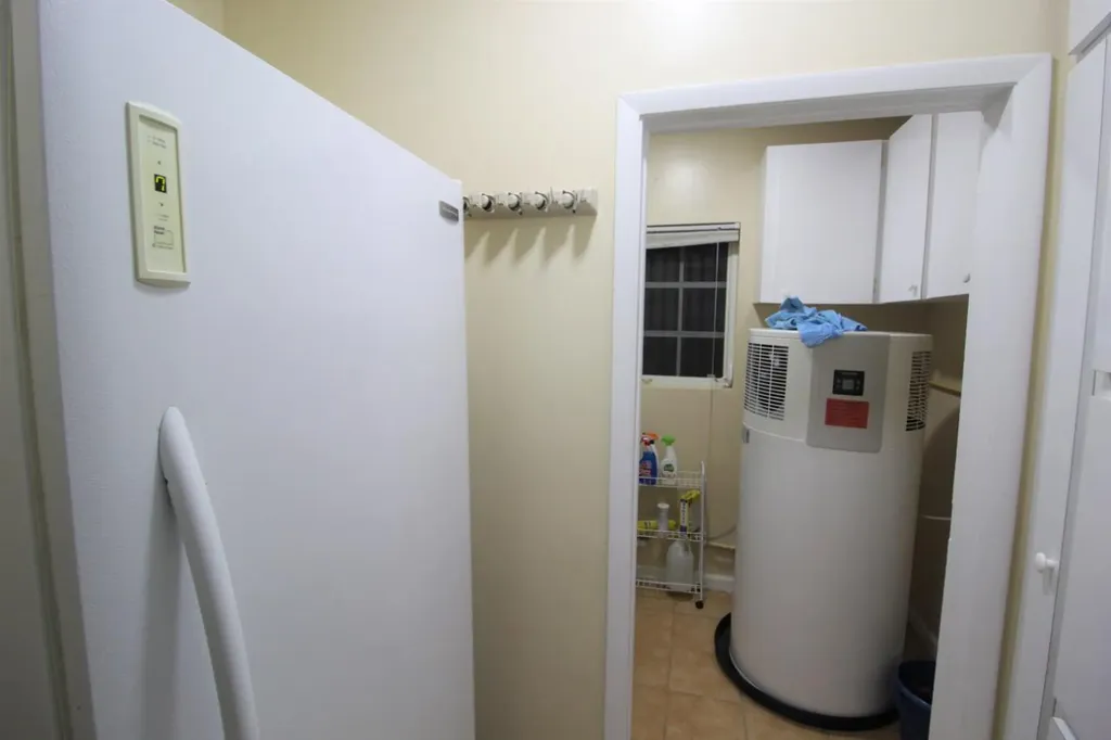 17/18 Abbey Court Grand Bahama Freeport BS