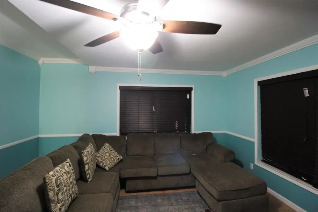 17/18 Abbey Court Grand Bahama Freeport BS