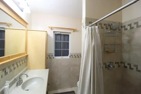 17/18 Abbey Court Grand Bahama Freeport BS