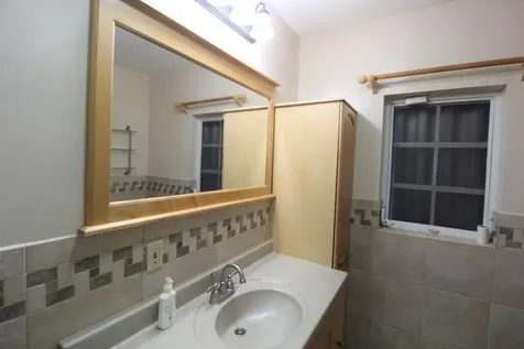 17/18 Abbey Court Grand Bahama Freeport BS